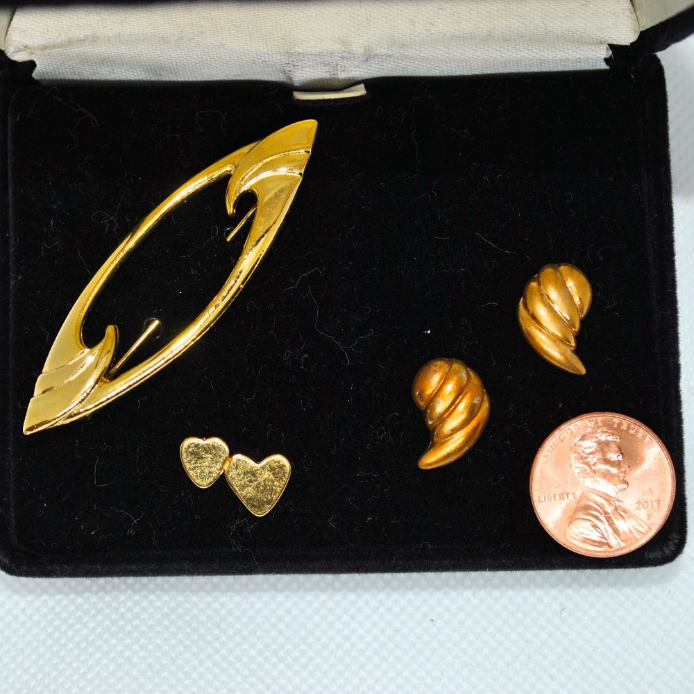 Vintage Gold Tone 3 Pc Set